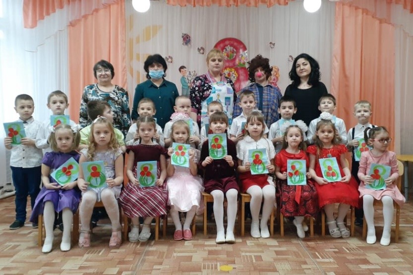 Вы сейчас просматриваете Праздник для наших мам